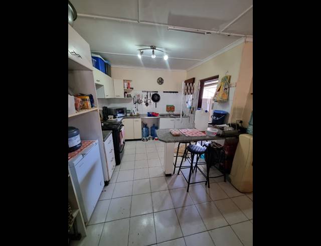 2 BEDROOM TOWNHOUSE SOLD IN ARBORETUM